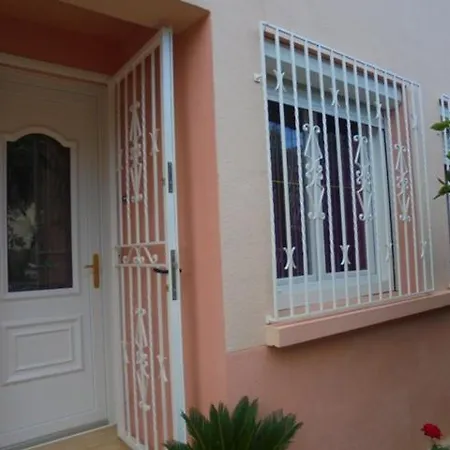 Confortable,gare,climatisation,parking,wifi,pt Dejeuner Compris * 佩皮尼昂