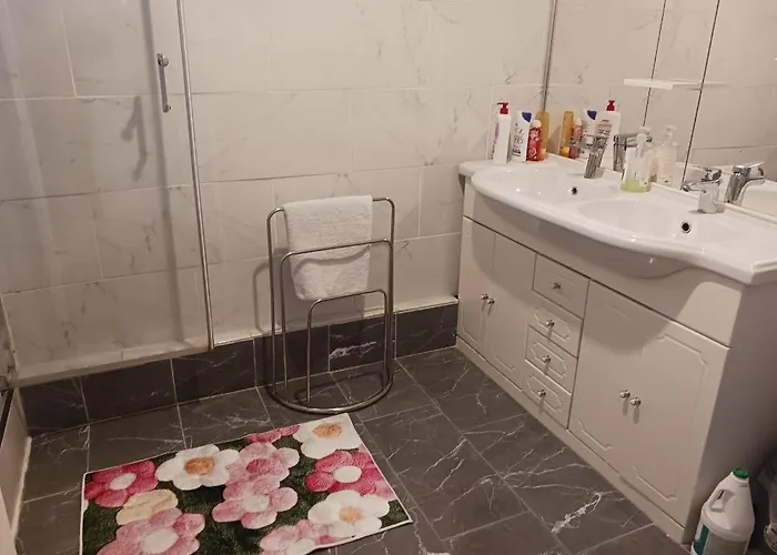 Confortable,gare,climatisation,parking,wifi,pt Dejeuner Compris Perpignan